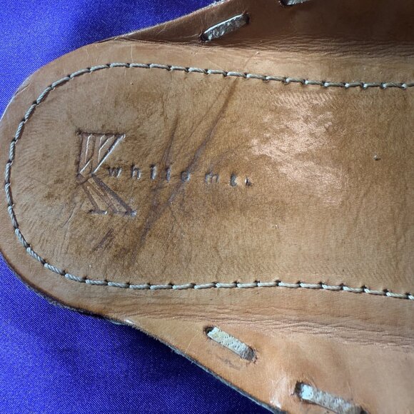 📌White Mountain Gold Metallic Slip On Toe Loop Flat Lightweight Sandals - Picture 9 of 15